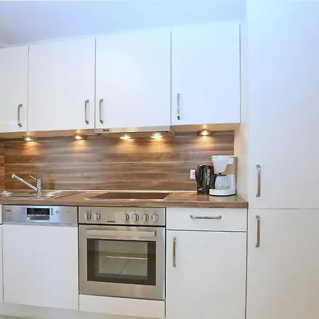 Papillon 05-1 * Boltenhagen (Ostseebad)